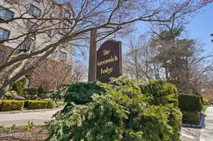 47 Lafayette Pl, Greenwich, CT 06830 - Photo 1