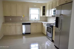 3 1/2 Seitz Ln, Greenwich, CT 06807 - Photo 1