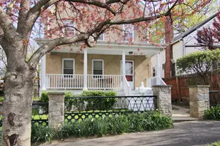 25 Division Street Wes, Greenwich, CT 06830 - Photo 1