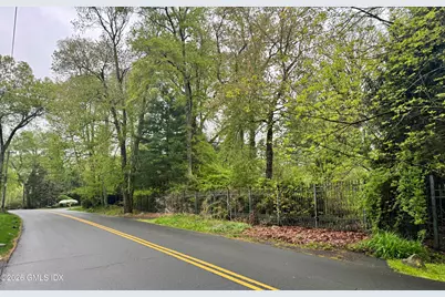 82 Zaccheus Mead Lane, Greenwich, CT 06831 - Photo 1