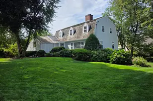 14 Shoal Point Ln, Greenwich, CT 06878 - Photo 1