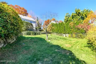 31 Cognewaugh Rd, Greenwich, CT 06807 - Photo 1