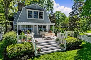 10 Newton St, Greenwich, CT 06878 - Photo 1