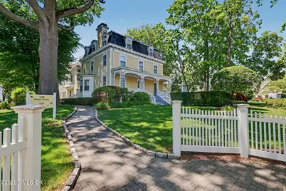 124 Mason Street #1, Greenwich, CT 06830 - Photo 1