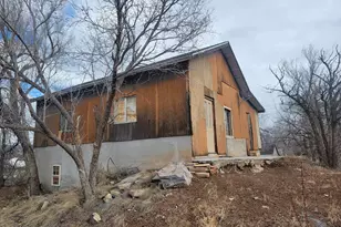 268 W Park Ave, Ash Fork, AZ 86320 - Photo 5