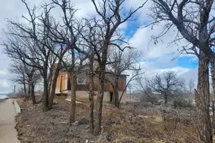 268 W Park Ave, Ash Fork, AZ 86320 - Photo 7