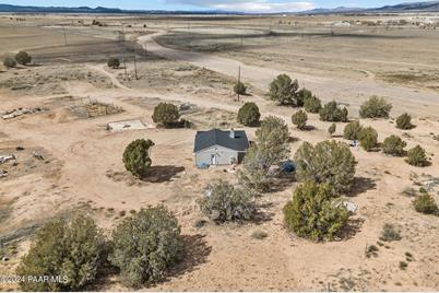 2877 W Curtis Ranch Road - Photo 1