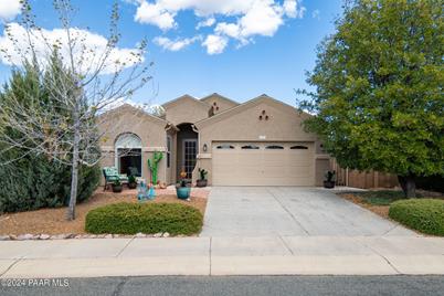 7925 N Paradise Canyon Lane, Prescott Valley, AZ 86315 - Photo 1