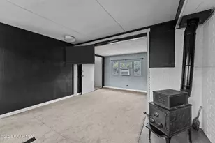 16758 W Shrine Dr, Yarnell, AZ 85362 - Photo 9