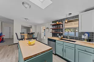 266 W Gompers Circle, Morristown, AZ 85342 - Photo 9