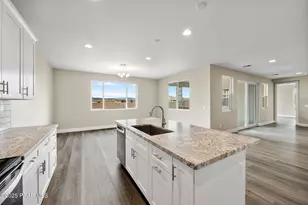 7543 E Louie Ln, Prescott Valley, AZ 86315 - Photo 13
