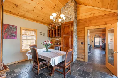 8807 S Fipsila Circle, Kirkland, AZ 86332 - Photo 33