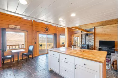 8807 S Fipsila Circle, Kirkland, AZ 86332 - Photo 17