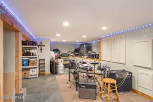 8807 S Fipsila Circle, Kirkland, AZ 86332 - Photo 55