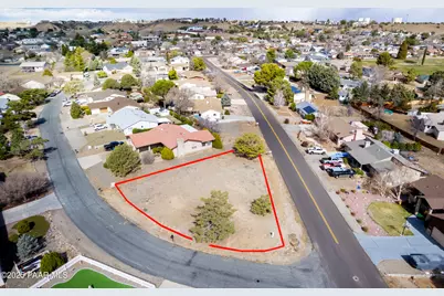 1049 N Arrowhead Lane, Dewey-Humboldt, AZ 86327 - Photo 5