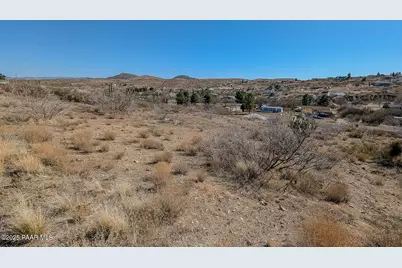 20457 E Deer Valley Lane, Mayer, AZ 86333 - Photo 21