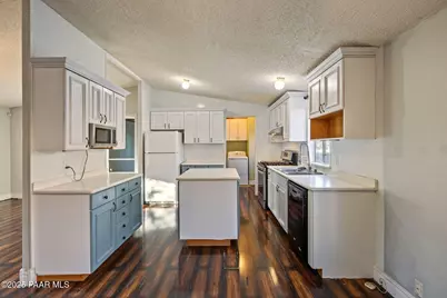 4395 N Katie Circle, Prescott Valley, AZ 86314 - Photo 7