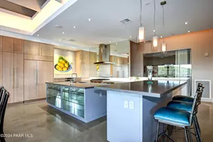 325 W Gurley St, Prescott, AZ 86301 - Photo 13