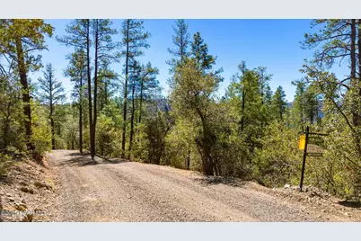 002 S Blue Jay Road, Prescott, AZ 86303 - Photo 5