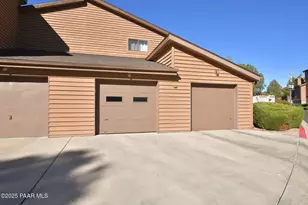 217 Creekside Cir, Prescott, AZ 86303 - Photo 5