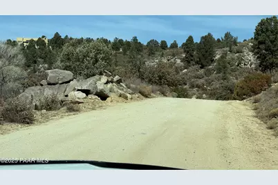 19250 Model Creek Road, Kirkland, AZ 86332 - Photo 3