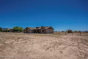 9175 E Barn Wood Ln Ln, Prescott Valley, AZ 86315 - Photo 5
