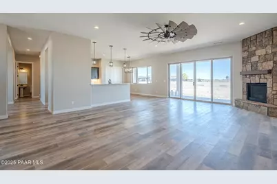 9175 E Barn Wood Lane Lane, Prescott Valley, AZ 86315 - Photo 11