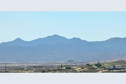 7645 W Lowell Drive, Kirkland, AZ 86332 - Photo 21