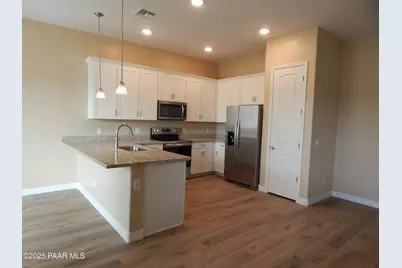 6861 E Byron Place, Prescott Valley, AZ 86314 - Photo 3