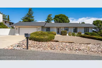 11112 E Navajo Drive, Dewey-Humboldt, AZ 86327 - Photo 1