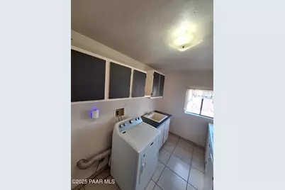 3597 Boone Trail, Ash Fork, AZ 86046 - Photo 37