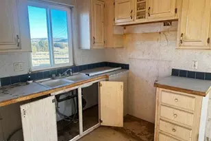 25085 Hillcrest Dr, Seligman, AZ 86337 - Photo 13