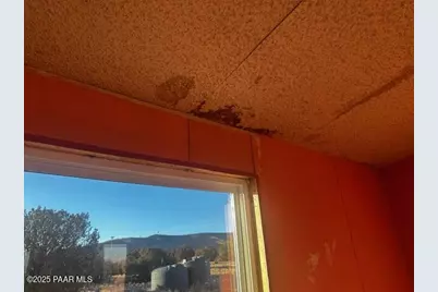 25085 Hillcrest Drive, Seligman, AZ 86337 - Photo 17