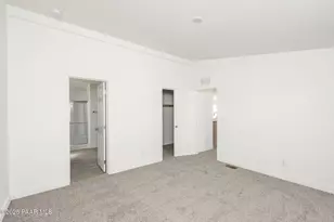 25200 N Enid Dr, Paulden, AZ 86334 - Photo 11