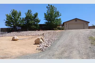 17985 Hunters Lane, Dewey-Humboldt, AZ 86327 - Photo 1
