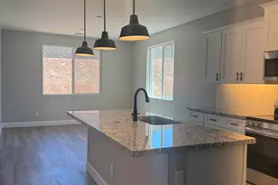 8639 N Isabella Ct, Prescott Valley, AZ 86315 - Photo 9