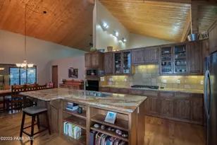 18250 S Backwoods Trail, Kirkland, AZ 86332 - Photo 21