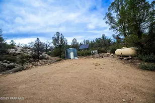 18250 S Backwoods Trail, Kirkland, AZ 86332 - Photo 69