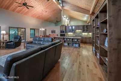 18250 S Backwoods Trail, Kirkland, AZ 86332 - Photo 15