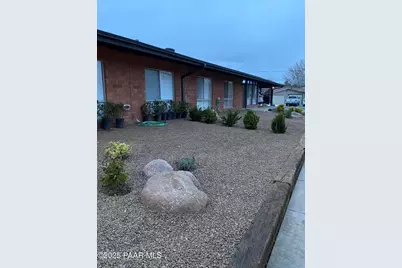 338 Country Club Circle, Prescott, AZ 86303 - Photo 1