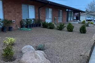 338 Country Club Cir, Prescott, AZ 86303 - Photo 1