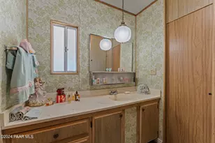 1855 W Wickenburg Way, Wickenburg, AZ 85390 - Photo 15