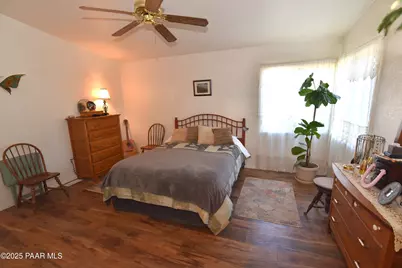 26360 Solano Drive, Seligman, AZ 86337 - Photo 19