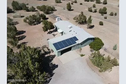 26360 Solano Drive, Seligman, AZ 86337 - Photo 3