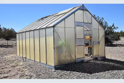 26360 Solano Drive, Seligman, AZ 86337 - Photo 7