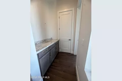 5677 E Blackburn Court, Prescott Valley, AZ 86314 - Photo 13