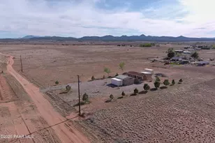 24700 N Stump Rd, Paulden, AZ 86334 - Photo 19