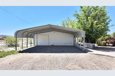 5640 N Burke Boulevard, Rimrock, AZ 86335 - Photo 17