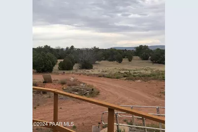 56539 N El Parque Lane, Seligman, AZ 86337 - Photo 21
