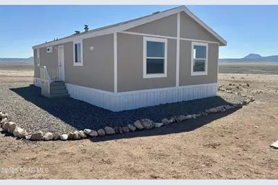 51880 N Gold Plains Road, Seligman, AZ 86337 - Photo 13